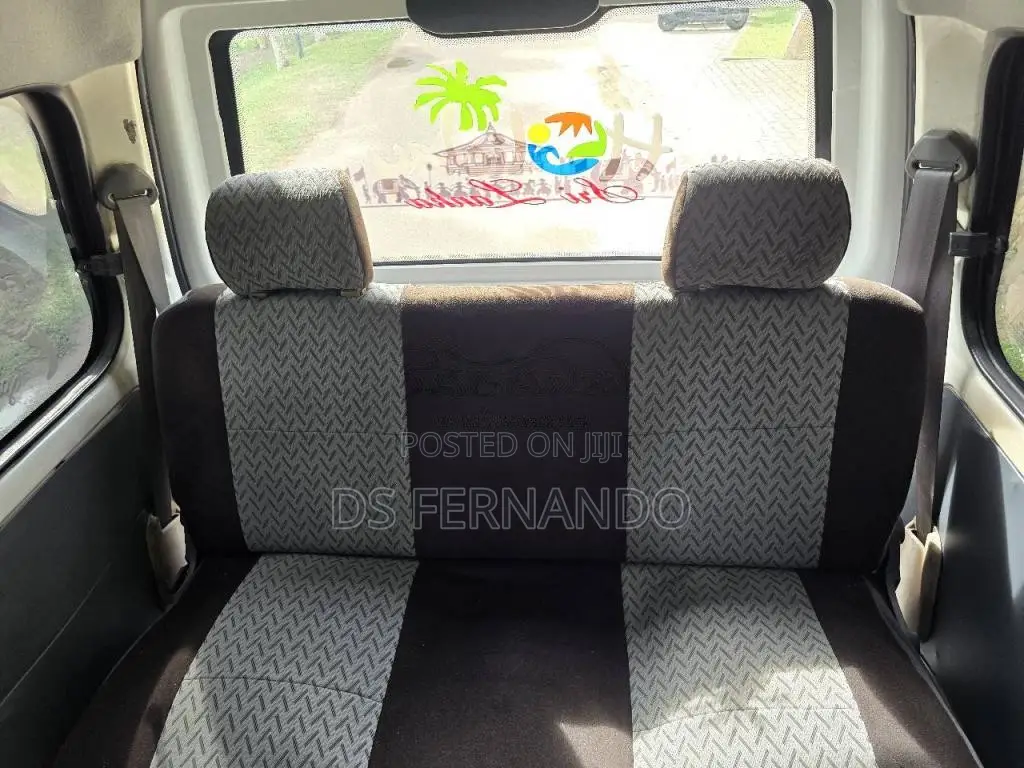 Micro Mpv 2015 Van (Used)