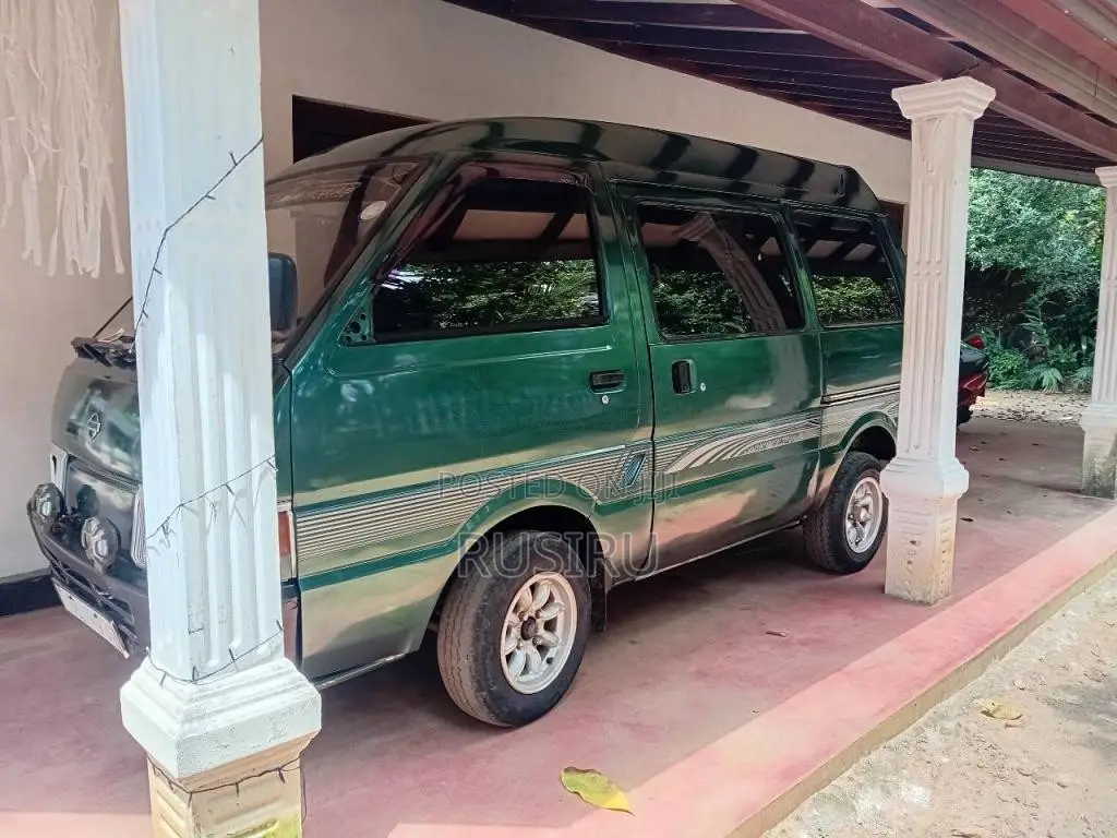 Nissan Vanette 1990 Van (Used)