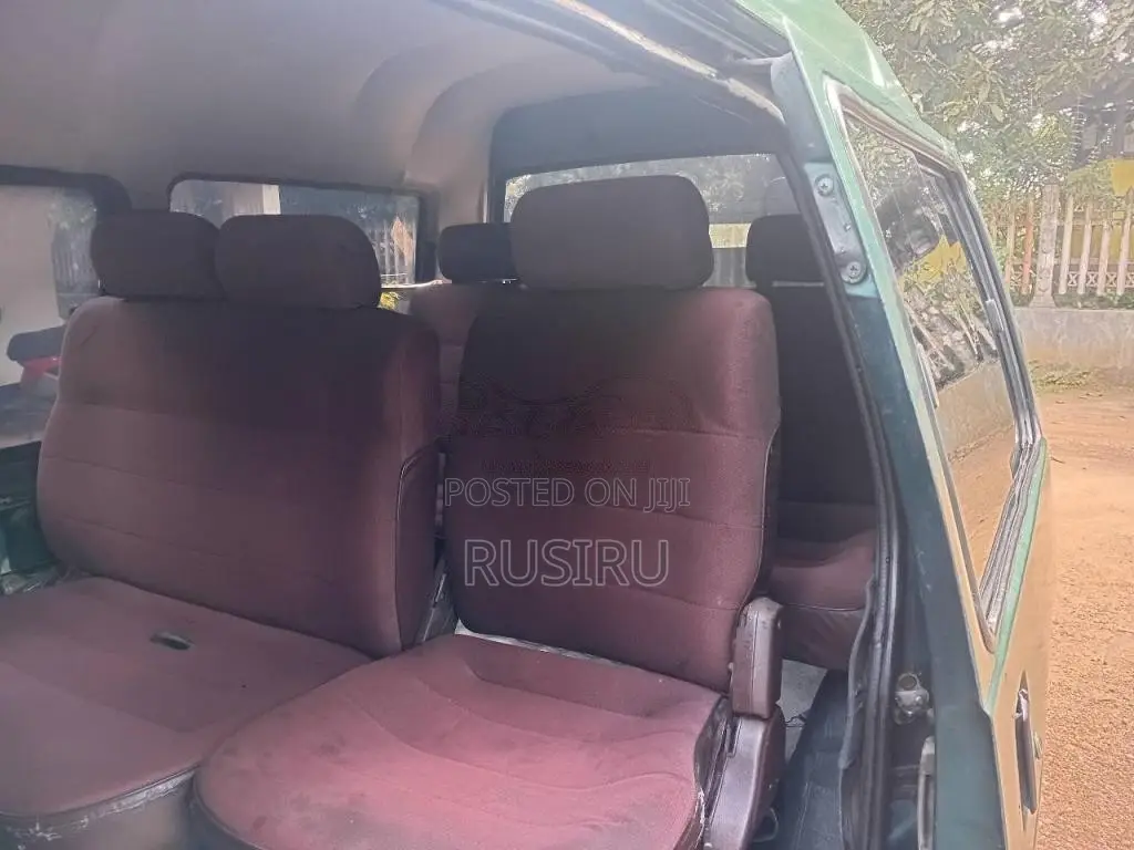 Nissan Vanette 1990 Van (Used)
