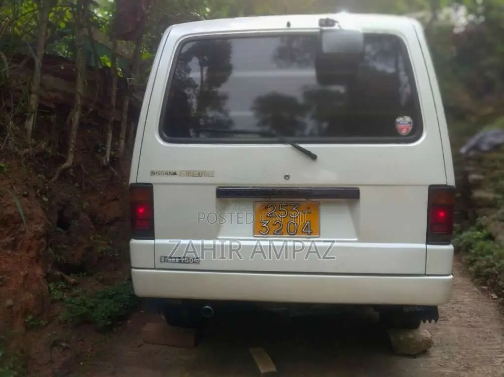 Nissan Vanette 1996 Van (Used)