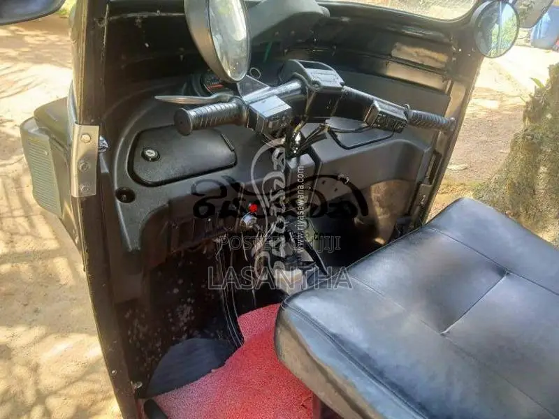 Bajaj RE 4 Stroke 2011 Three Wheel (Used)