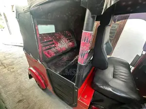 Bajaj RE 2 Stroke 2017 Three Wheel (Used)