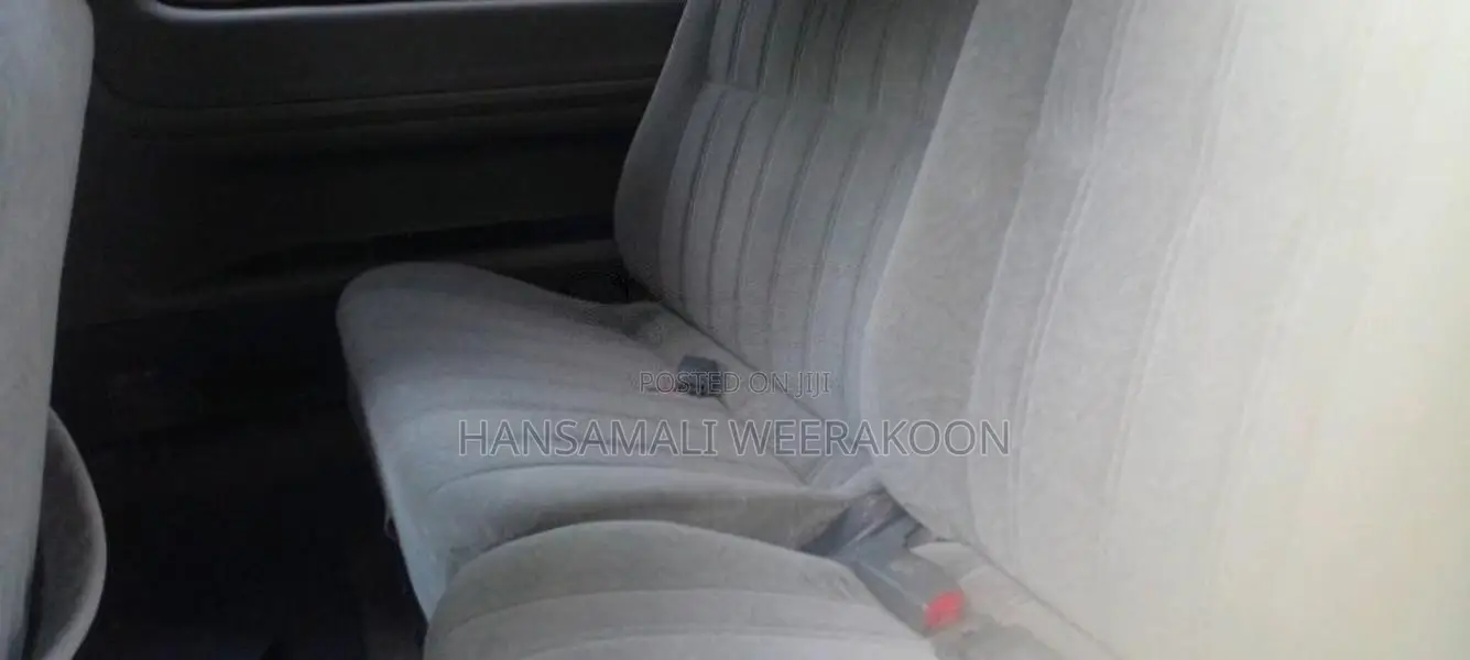 Toyota Cr41 1997 Van (Used)