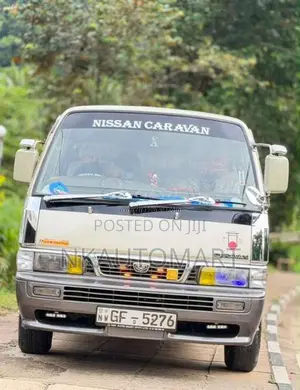 Nissan Caravan 1995 Van (Used)