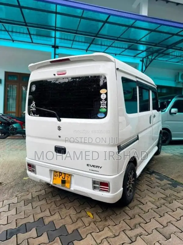 Suzuki DA17V 2016 Van (Used)