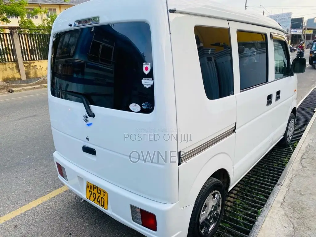 Suzuki Every 2011 Van (Used)
