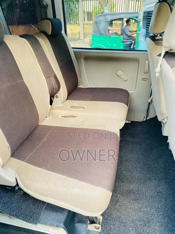 Suzuki Every 2011 Van (Used)