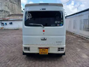 Suzuki Every 2017 Van (Used)