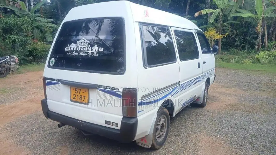 Nissan Vanette 1990 Van (Used)