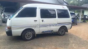 Nissan Vanette 1990 Van (Used)