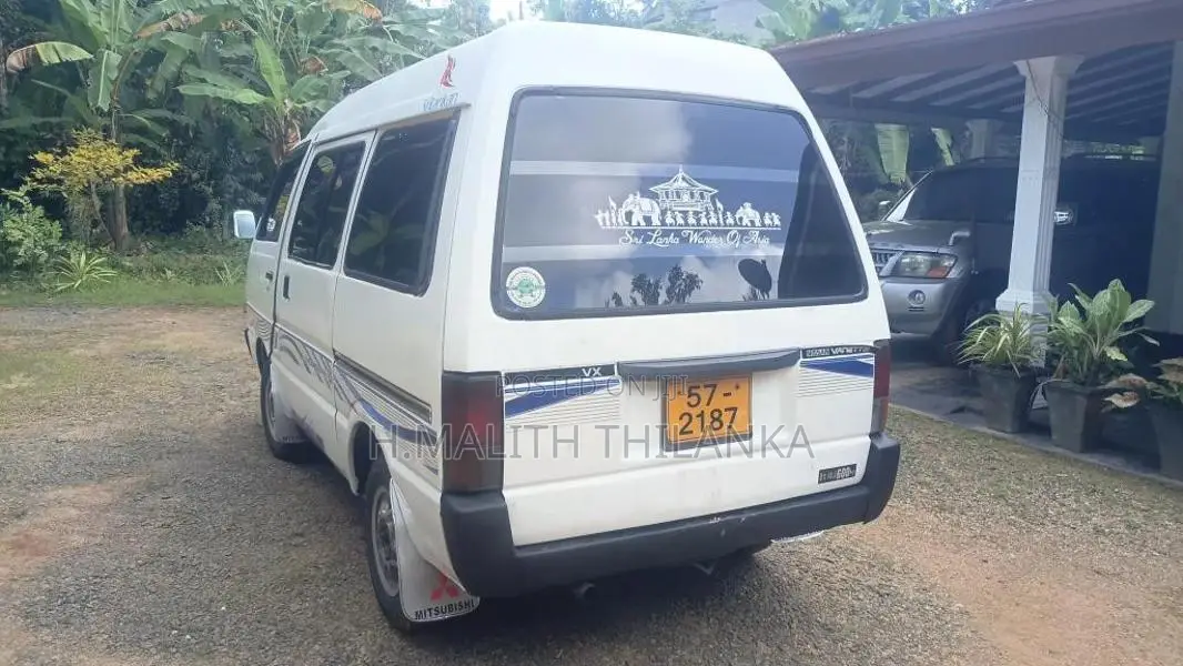Nissan Vanette 1990 Van (Used)