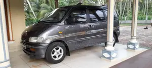 Nissan SERENA 1998 Van (Used)