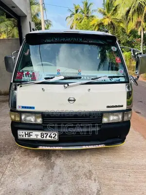 Nissan Caravan 1999 Van (Used)