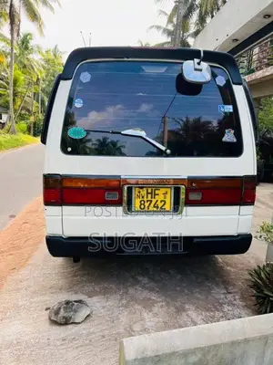 Nissan Caravan 1999 Van (Used)