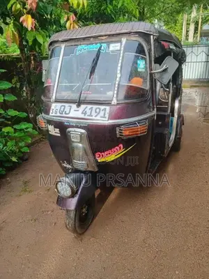 Bajaj 2 Stroke 2006 Three Wheel (Used)