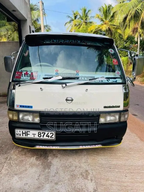 Nissan Caravan 1999 Van (Used)
