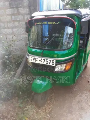 TVS KING 2010 Three Wheel (Used)