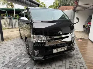 Toyota KDH Super 2011 Van (Used)