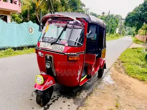 Bajaj 2 Stroke 2006 Three Wheel (Used)