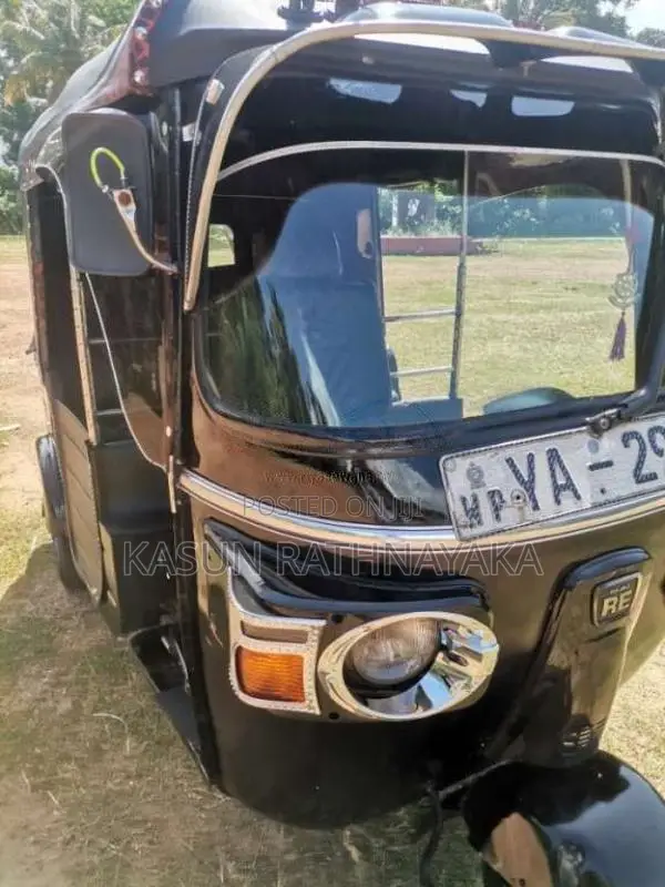 Bajaj 4 Stroke 2010 Three Wheel (Used)