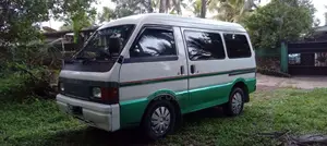Mazda Mazda 1995 Van (Used)