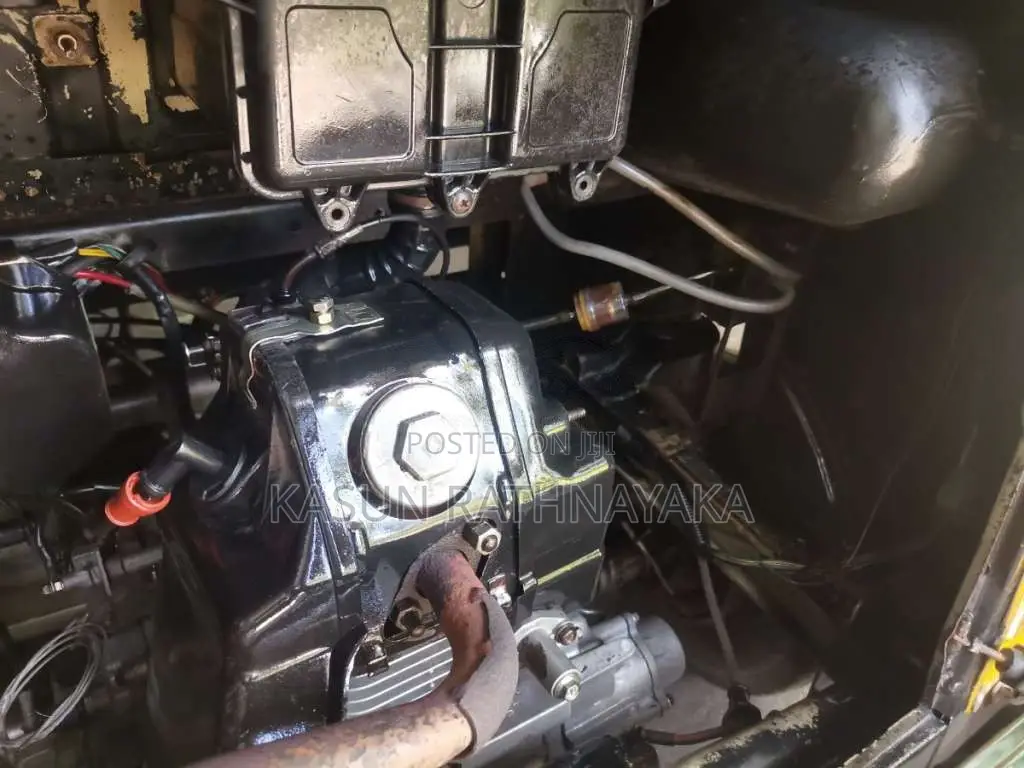 Bajaj 4 Stroke 2010 Three Wheel (Used)