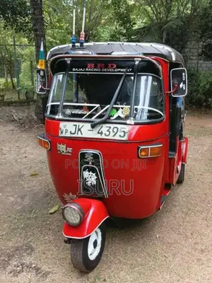 Bajaj RE 2 Stroke 2004 Three Wheel (Used)
