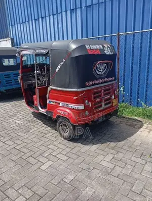 Bajaj Re 2016 Three Wheel (Used)