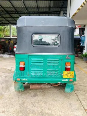 Bajaj 4 Stroke 2008 Three Wheel (Used)