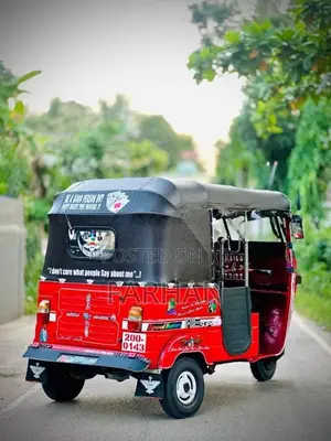 Bajaj 2 stroke 2000 Three Wheel (Used)