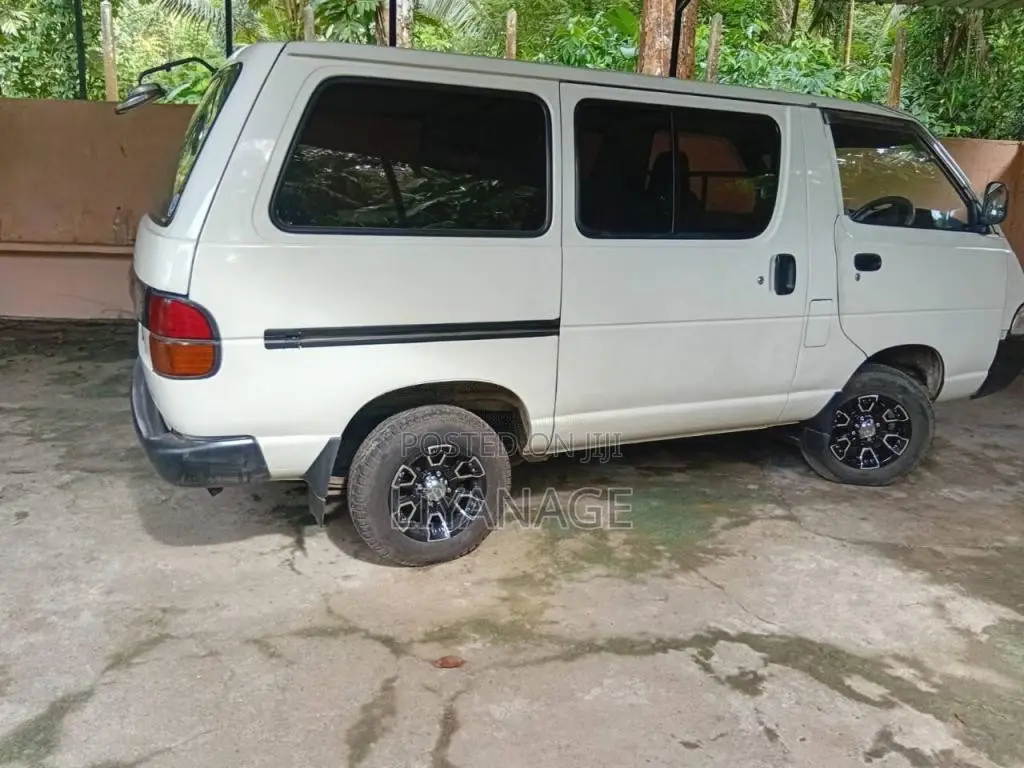 Toyota Townace Lotto CR27 1995 Van (Used)