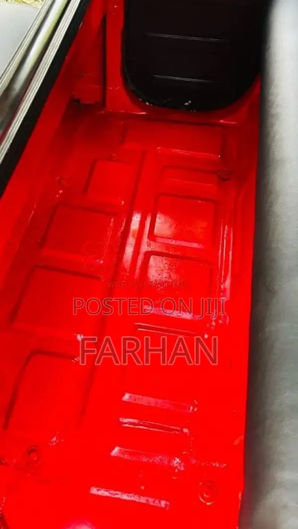 Bajaj 2 stroke 2000 Three Wheel (Used)