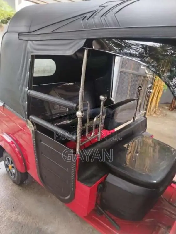 Bajaj RE 4 stroke 2018 Three Wheel (Used)