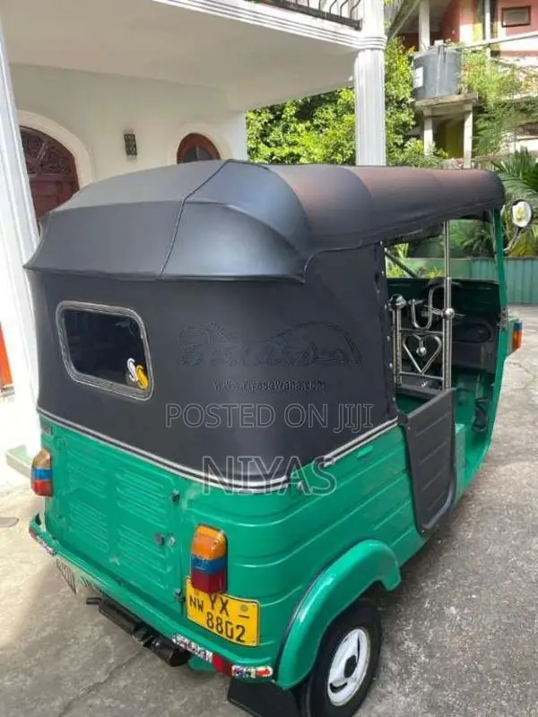 Bajaj RE 205 2012 Three Wheel (Used)