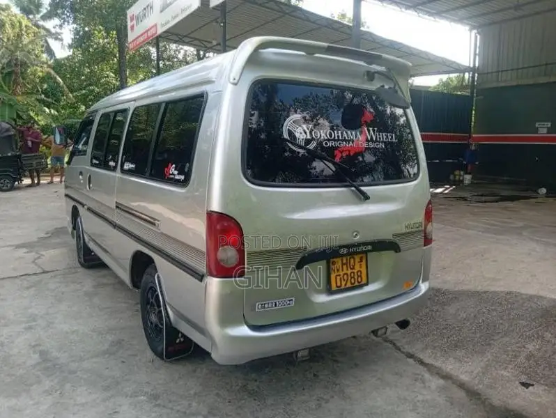 Hyundai H100 1998 Van (Used)