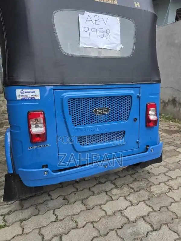 Bajaj 4 stroke 2025 Three Wheel Unregistered (Recondition)
