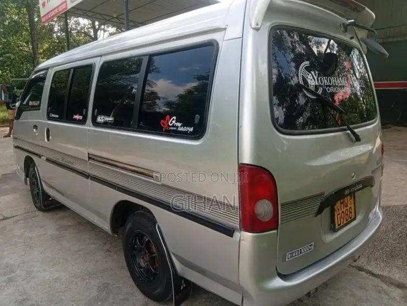 Hyundai H100 1998 Van (Used)