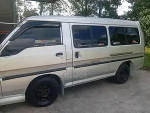 Hyundai H100 1998 Van (Used)