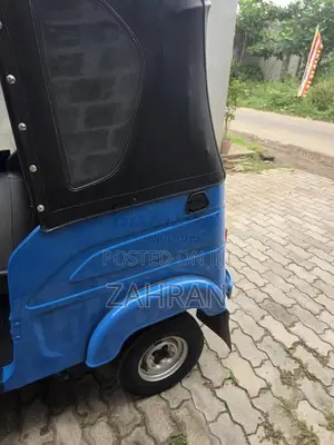 Bajaj 4 stroke 2025 Three Wheel Unregistered (Recondition)