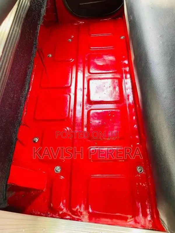 Bajaj 2 Stroke 2006 Three Wheel (Used)
