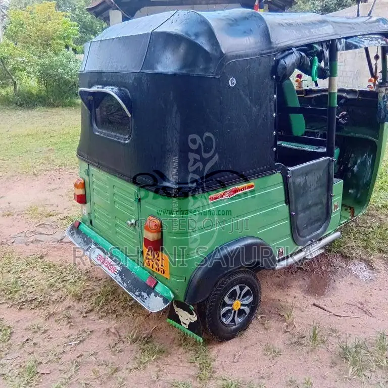 Bajaj 2 Stroke 1998 Three Wheel (Used)