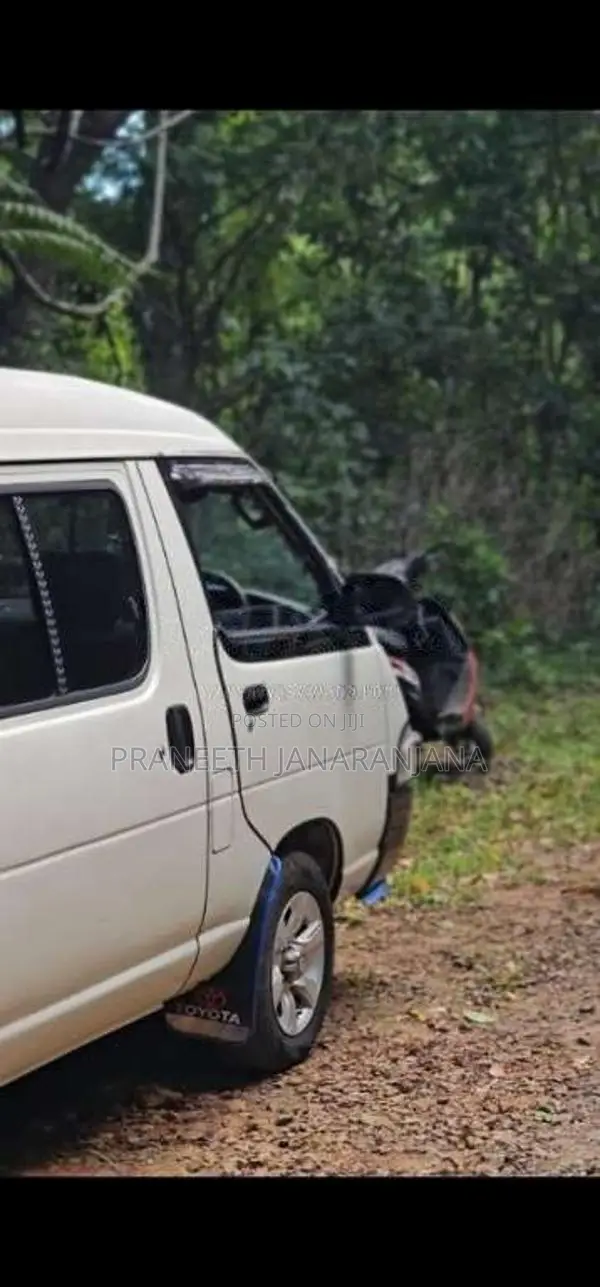 Toyota Lotto CR27 1996 Van (Used)