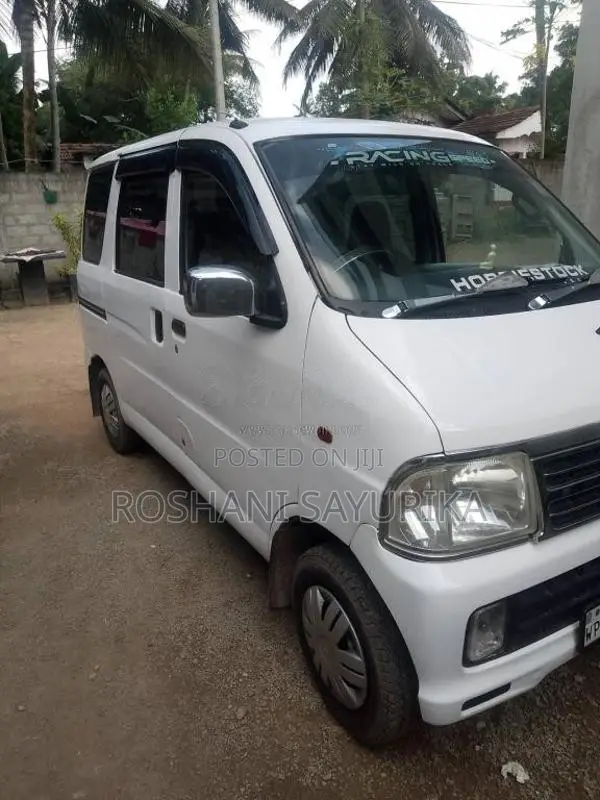 Daihatsu SV 200 2004 Van (Used)