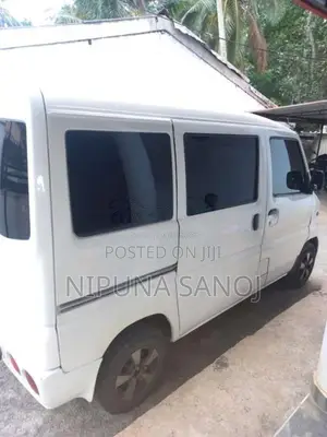Mitsubishi MiniCab 2000 Van (Used)