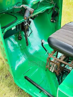Bajaj 2 Stroke 1998 Three Wheel (Used)