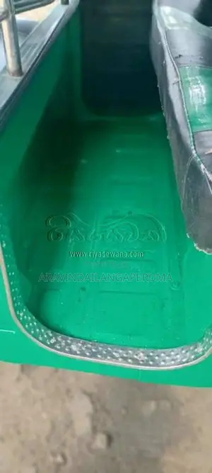 Bajaj 4 stroke 2009 Three Wheel (Used)