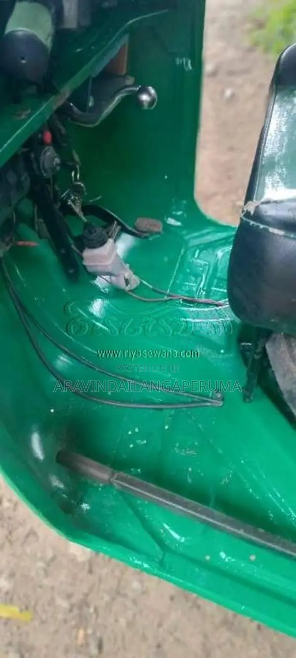 Bajaj 4 stroke 2009 Three Wheel (Used)