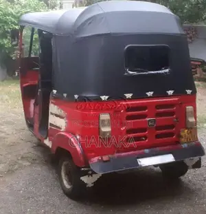 Bajaj RE 2004 Three Wheel (Used)