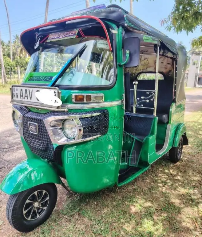 Bajaj RE 4 Stroke 2014 Three Wheel (Used)