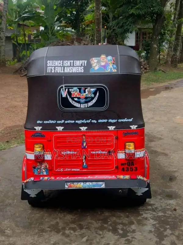 Bajaj 2 Stroke 2005 Three Wheel (Used)